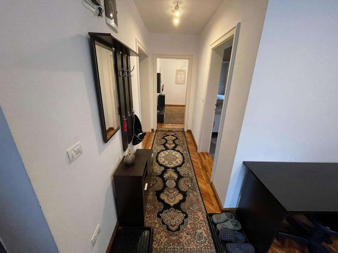 Crisan 40 Casa Muntean 100Mp 3Camere 3Paturi 1 Canapea 2 Dormitoare Parcare Тимишоара Екстериор снимка